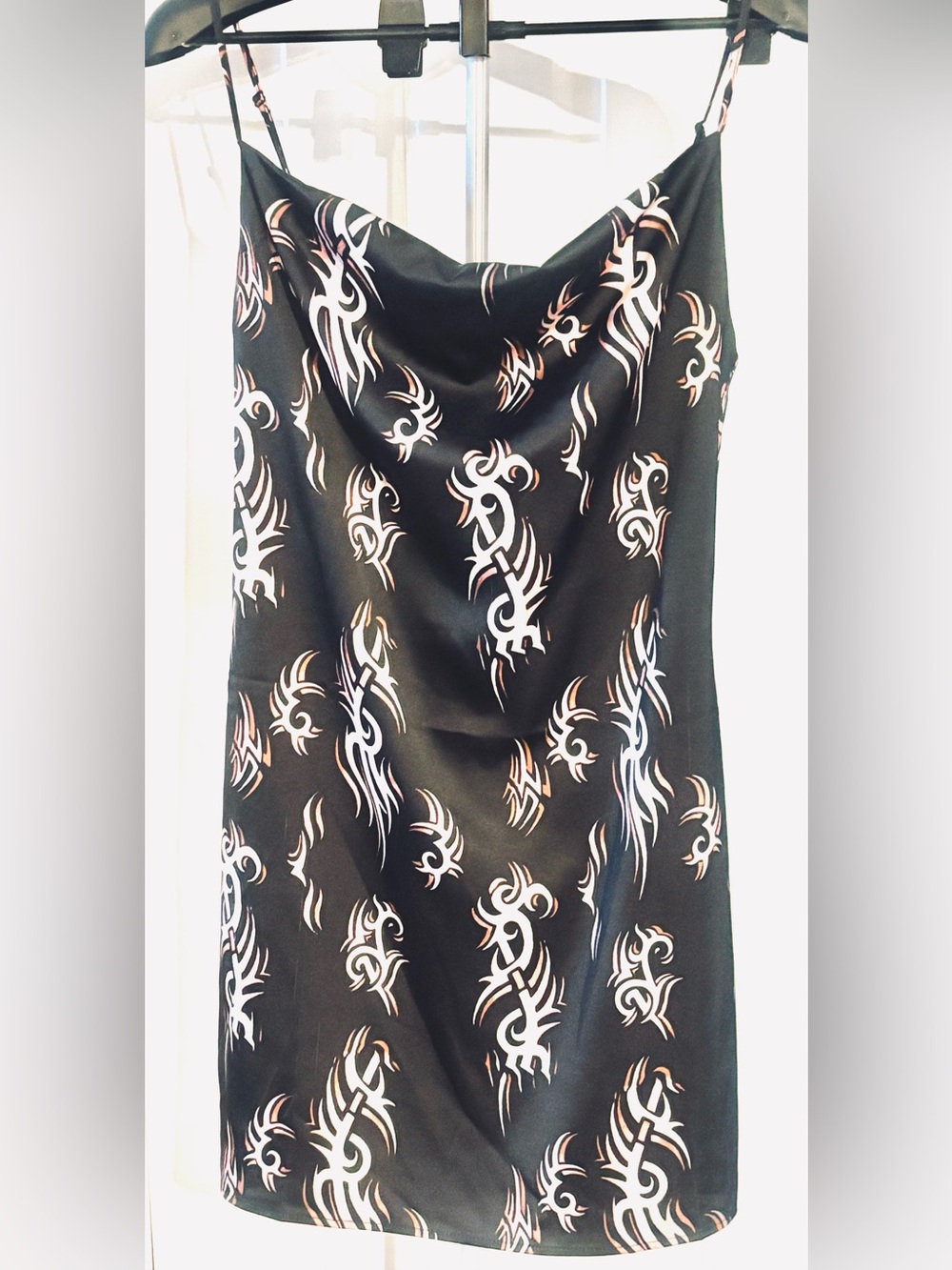 UO Mallory Cowl Slip Dress Mini dress- New Black Satin Flame Tribal Design Sz L - Picture 5 of 9
